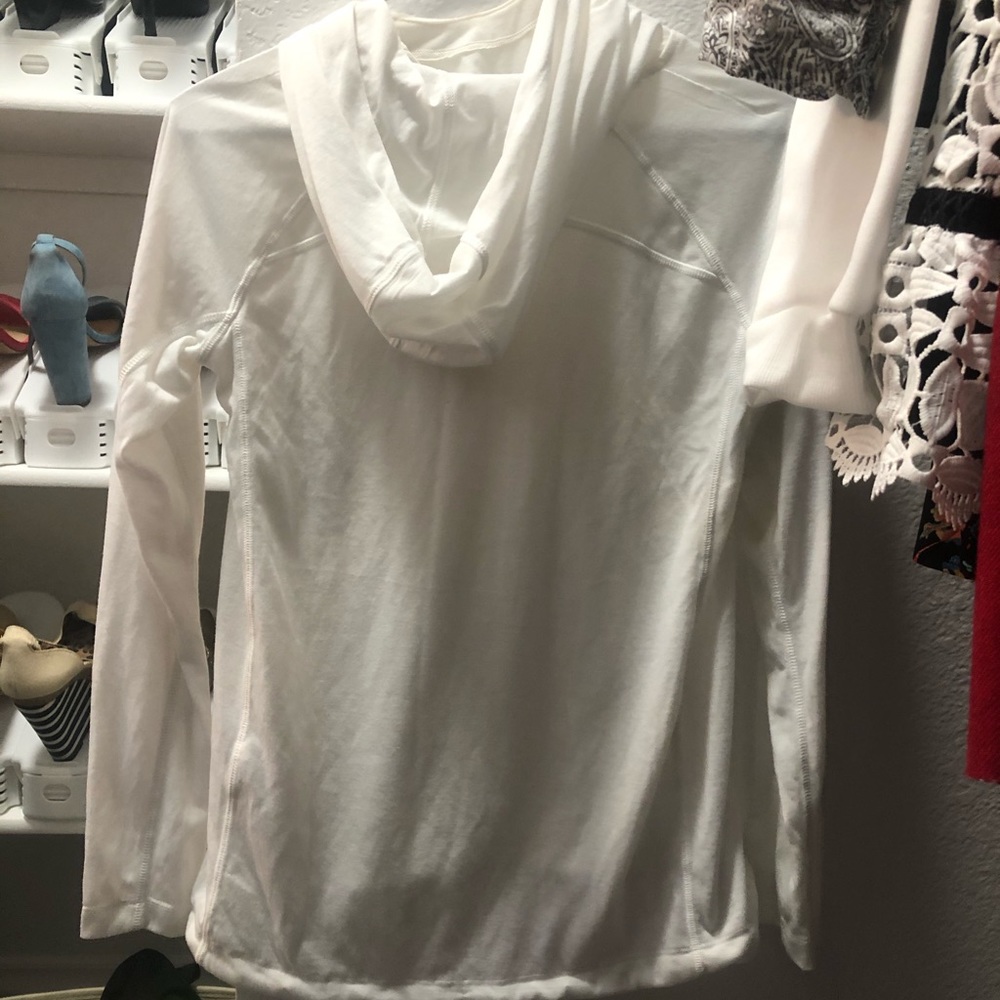 Running Pull Over - image 3